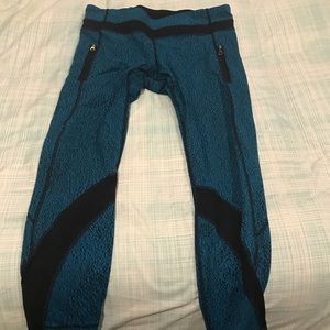 Lululemon Tights (Bright Blue & Black)